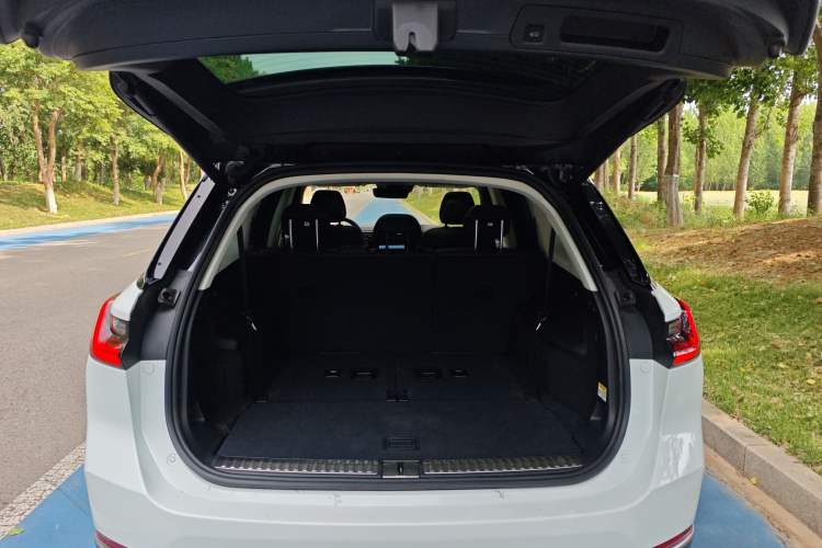 Used Nio ES8 2020 450 km Range 7-Seater Version
