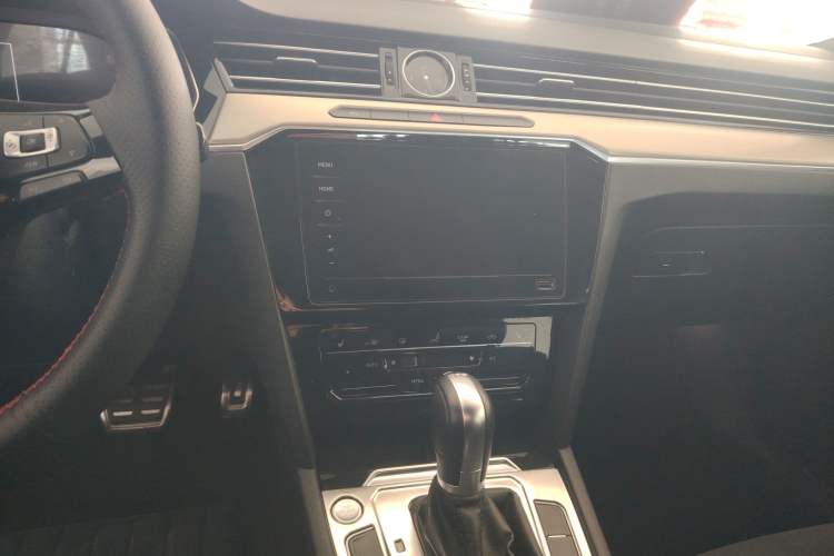 Used Volkswagen FAW-Volkswagen CC 2020 330TSI Huayan Edition China VI Standard