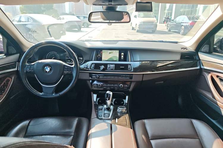 Used BMW 5 Series 2017 525Li Luxury Design Package