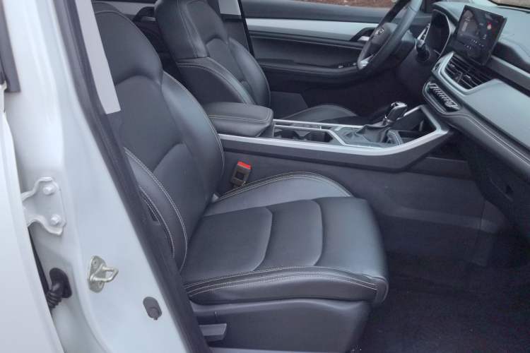 Used Geely Auto Vision X6 2020 1.4T CVT Luxury Edition
