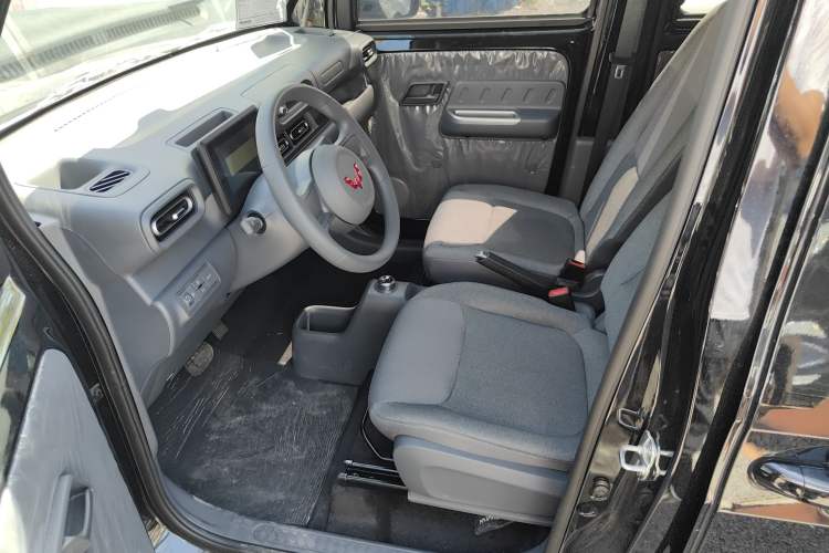 Used Wuling Zhiguang New Energy 2025 Comfort Model