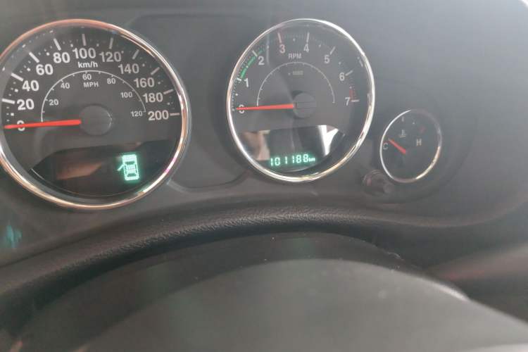 Used Jeep Wrangler 2015 3.0L Sahara Four-Door Comfort Edition
