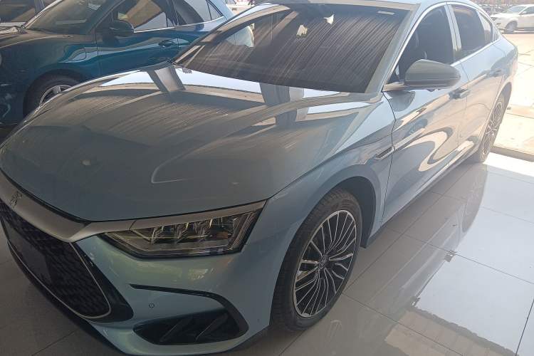 Used BYD Han 2023 DM-i Champion Edition 121KM Prestige Model