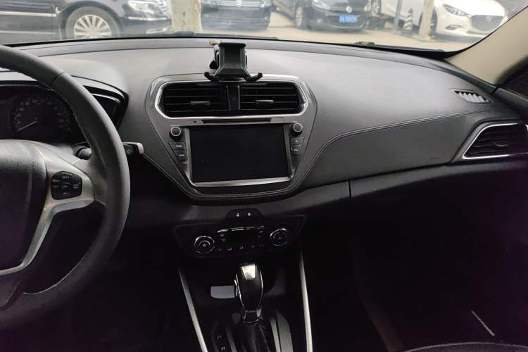 Used Ford Escort 2017 Happiness Edition 1.5L Automatic Fashion Version