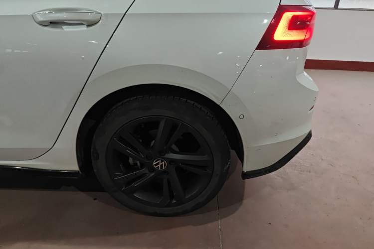 Used Volkswagen Golf 2023 280TSI DSG R-Line Lite