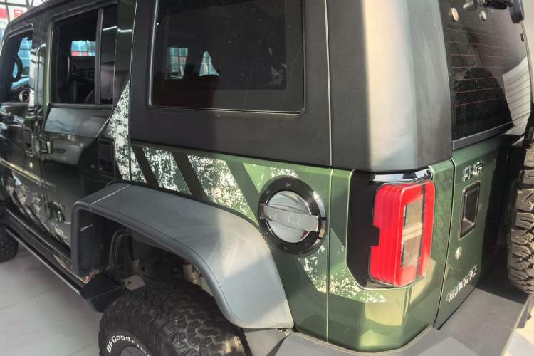 Used BAIC Off-Road BJ40 2020 2.3T Automatic Four-Wheel Drive Rainforest Expedition Edition Exterior 5