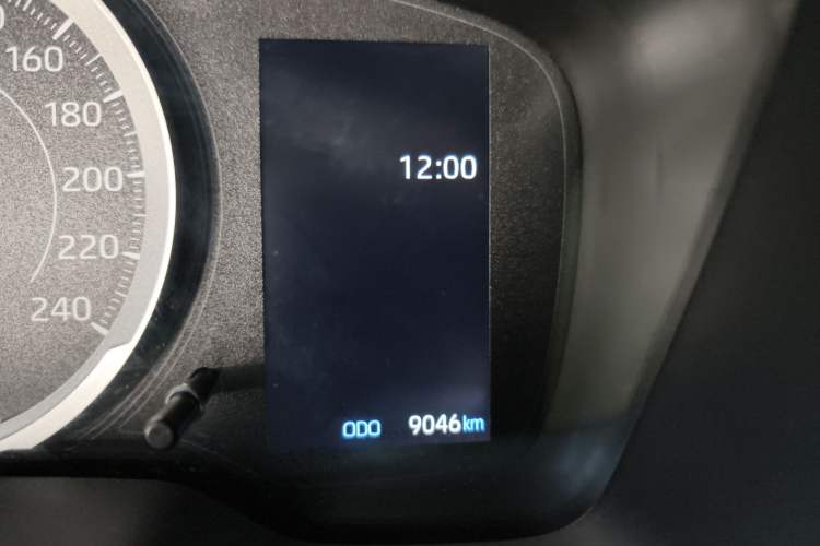 Used Toyota Levin 2022 185T CVT Luxury Edition
