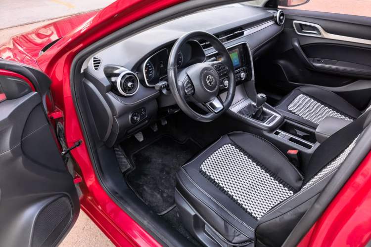 Used MG 6 2017 20T Manual Elite Smart Connect Version China V Standard Driver Seat