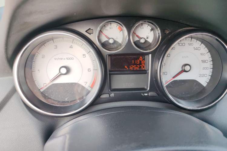 Used Peugeot 308 2014 Enjoy Edition Classic 1.6L Manual Fashion Model
