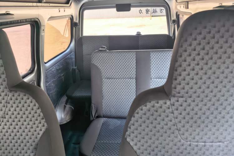 Used Wuling Zhiguang 2020 1.2L Practical Model China VI LSI
