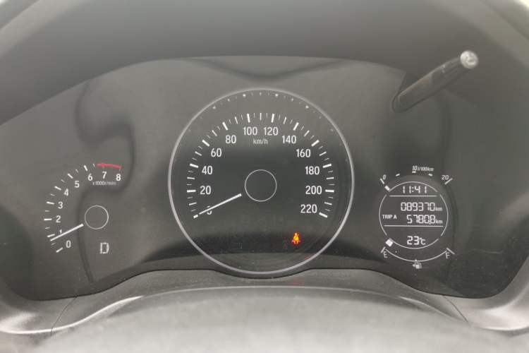 Used Honda Vezel 2016 1.8L CVT Front-Wheel Drive Pioneer Edition
