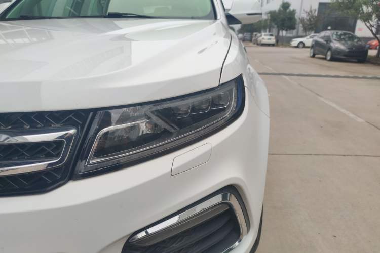 Used Zotye T600 2016 Sport Edition 2.0T DCT Prestige Model
