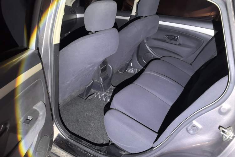 Used Nissan Sylphy 2012 Classic 1.6XE Manual Comfort Edition