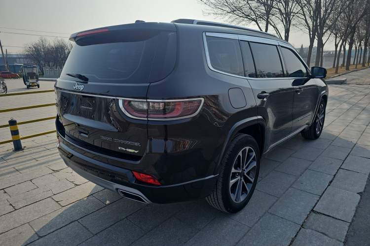 Used Jeep Commander PHEV 2020 2.0T Plug-in Hybrid Enjoyment Version
