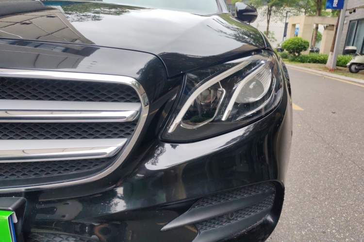 Used Mercedes-Benz E-Class 2019 Restyled E 300 L Sporty and Stylish Edition Left Front Headlight