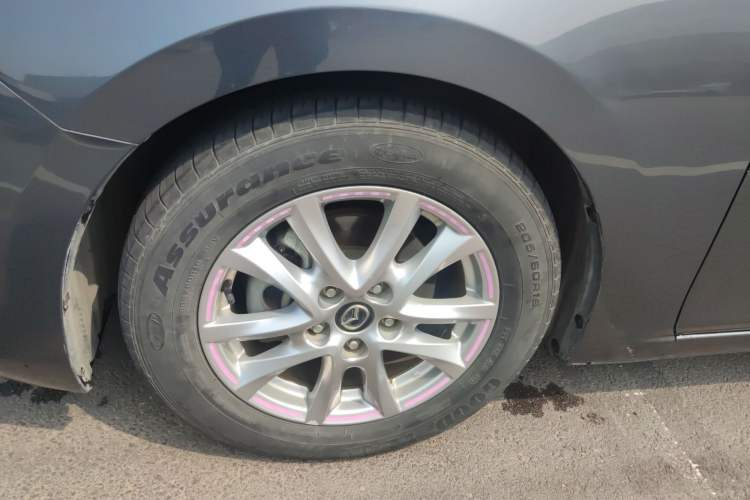 Used Mazda 3 Axela 2017 Hatchback 1.5L Automatic Luxury Model Emission Standard China V Exterior 1