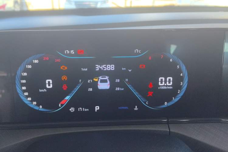 Used CHANGAN Eado 2023 Changan Edition PLUS Blue Whale NE 1.4T GDI DCT Prestige Version Odometer Close Up