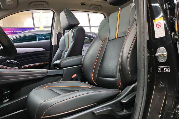 Used Haval F7 2021 1.5T Two-Wheel Drive iXuan Left Front Seat