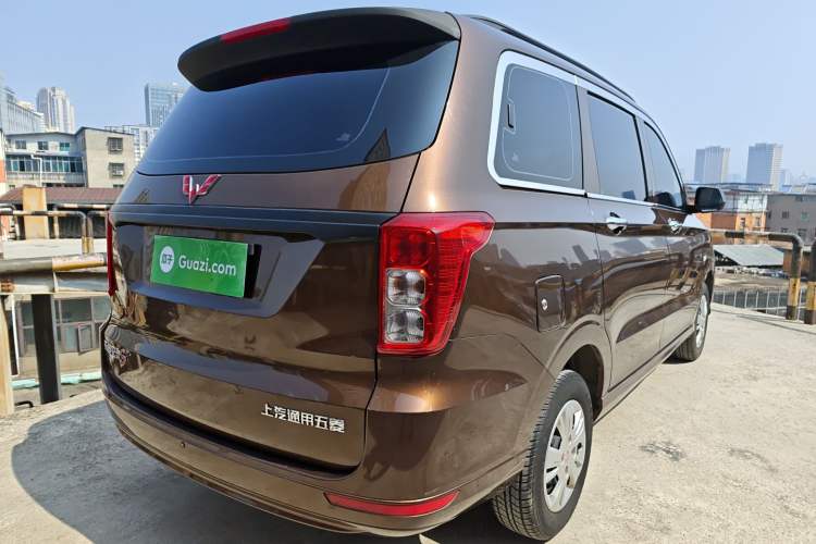 Used Wuling Hongguang 2019 1.5L S Basic Version China VI Standard LAR