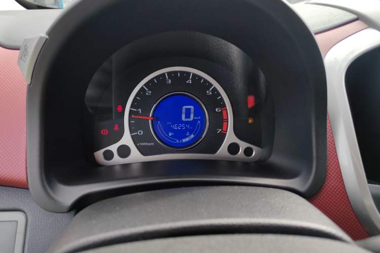 Used CHANGAN Benni 2014 1.4L Manual Luxury Model
