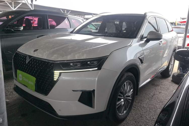 Used Venucia Star 2021 260T Automatic 48V Mild Hybrid Turbocharged Star Achieve Edition