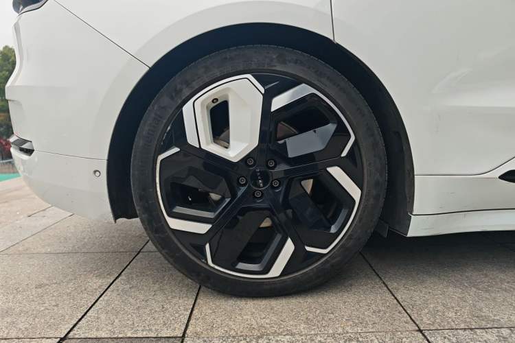 Used Zeekr 001 2021 Ultra-Long Range Dual-Motor YOU Version Exterior 4