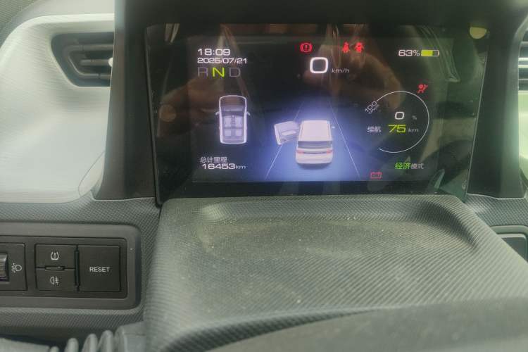 Used Wuling Hongguang MINIEV 2021 Macaron Fashion Model Lithium Iron Phosphate