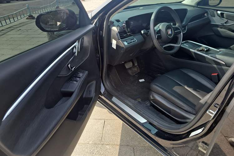 Used Buick LaCrosse 2025 28T Platinum Edition Driver Seat