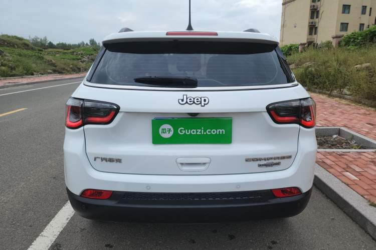 Used Jeep Compass 2017 200T Automatic Family Edition