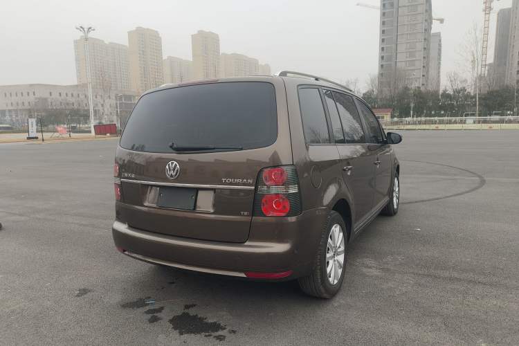 Used Volkswagen Touran 2013 1.4T DSG Brilliant Edition 7-Seater