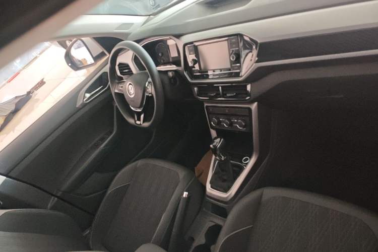 Used Volkswagen T-Cross 2020 280TSI DSG Comfort Edition Interior 1