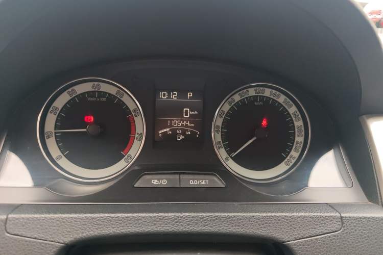 Used Skoda Rapid 2019 1.5L Automatic Comfort Edition China VI Standard