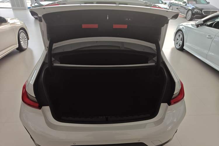 Used BMW 3 Series 2023 325Li M Sport Night Edition Package