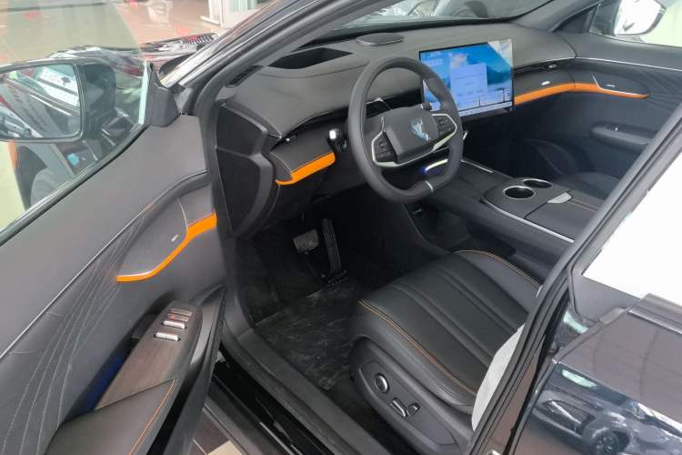 Used Deepal S07 2024 520Max Pure Electric Version Interior 2