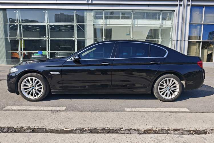 Used BMW 5 Series 2017 525Li Luxury Design Package