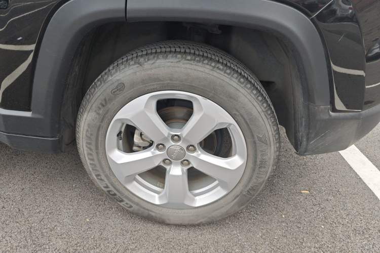 Used Jeep Compass 2017 200T Automatic Family Edition