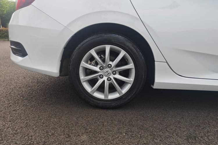 Used Honda Civic 2016 180TURBO CVT Comfort Version