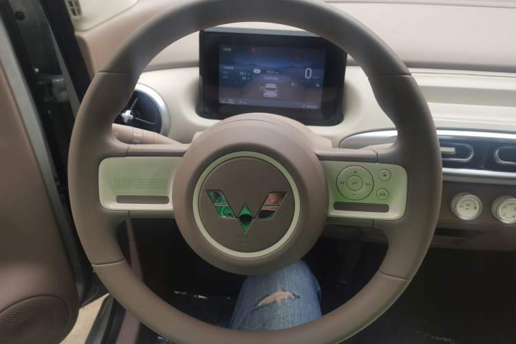 Used Wuling Hongguang MINIEV 2025 Four-Door Version Advanced Edition