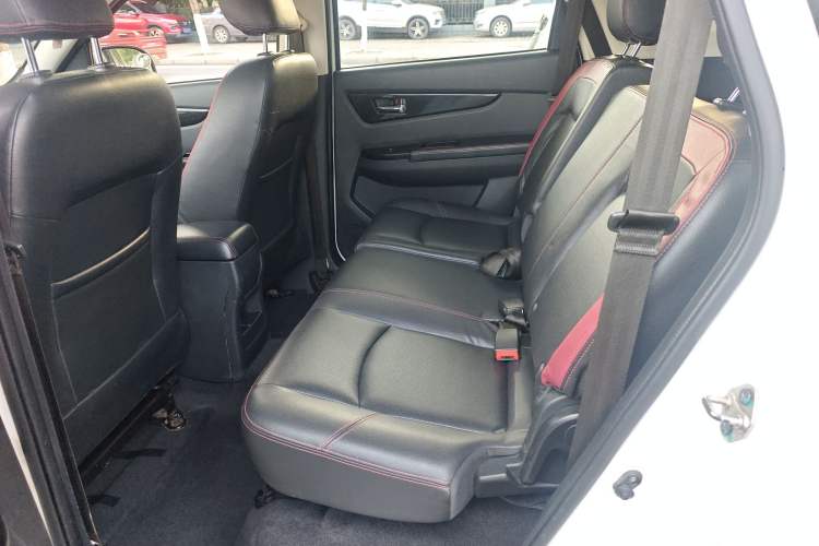 Used HYOSOW S3 2014 1.5L Comfort Version China IV Emission Standard
