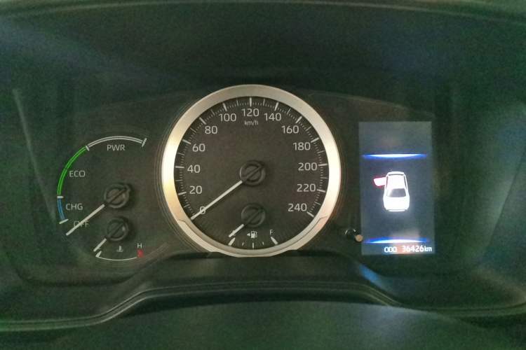 Used Toyota Levin 2019 Dual-Engine 1.8H E-CVT Luxury Edition China VI Standard
