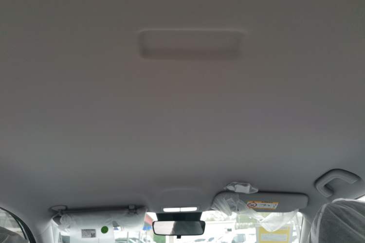 Used Geely Galaxy Geome 2026 Model 310km Youth Edition Interior 10