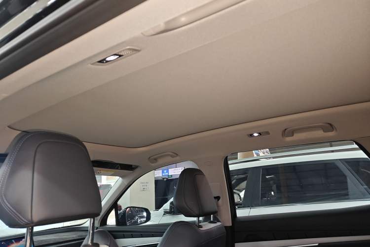 Used Geely Auto FX11 2024 1.5TD DCT Prestige Edition
