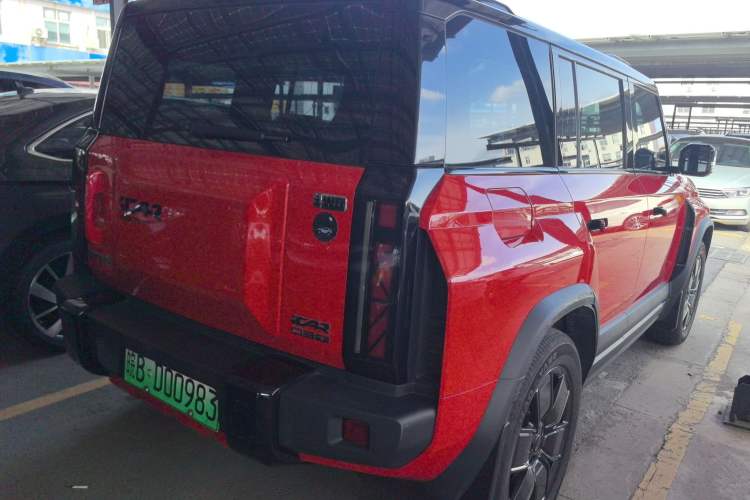 Used iCAR 03 2024 501km Four-wheel Drive Long-Range Advanced Version
