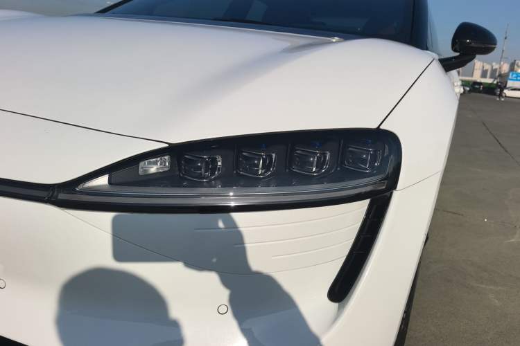 Used Hima Luxeed S7 2024 Max RS