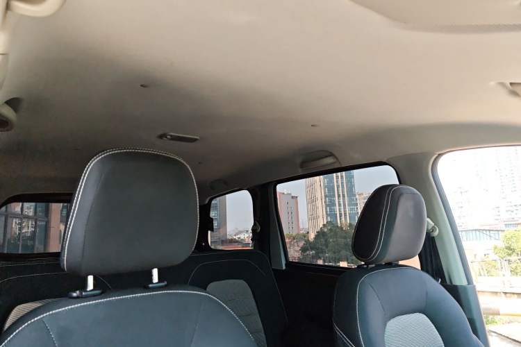 Used Wuling Hongguang 2019 1.5L S Basic Version China VI Standard LAR