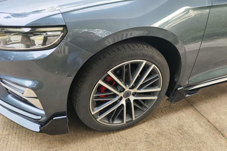 Used Geely Auto Preface 2023 2.0TD "Only This Verdant Green" Edition Exterior 4