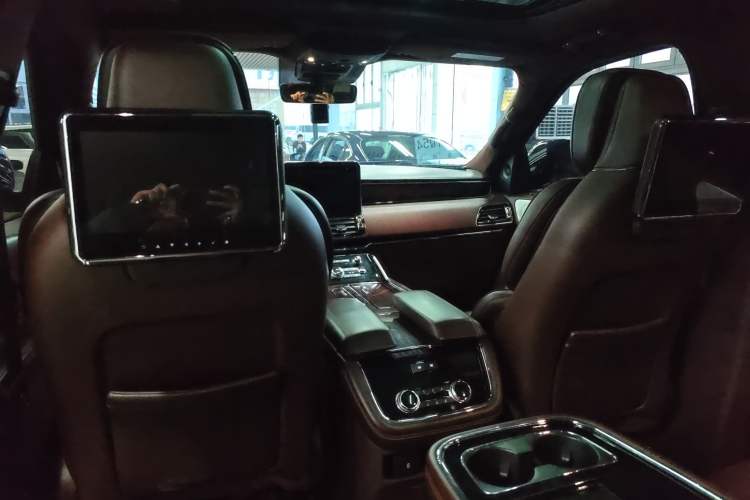 Used Lincoln Navigator 2019 3.5T Presidential Series China VI Standard
