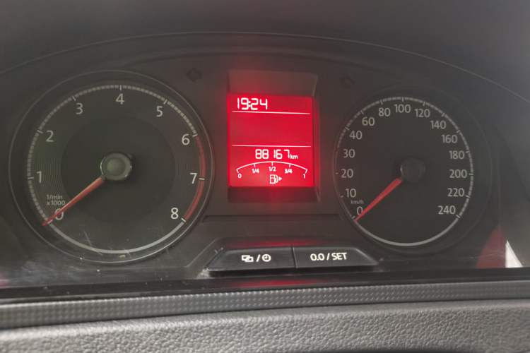 Used Volkswagen Santana 2016 1.6L Manual Fashion Edition