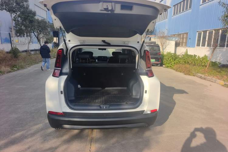 Used Bestune NAT 2023 PRO Comfortable Travel Battery-Swap Version 401km