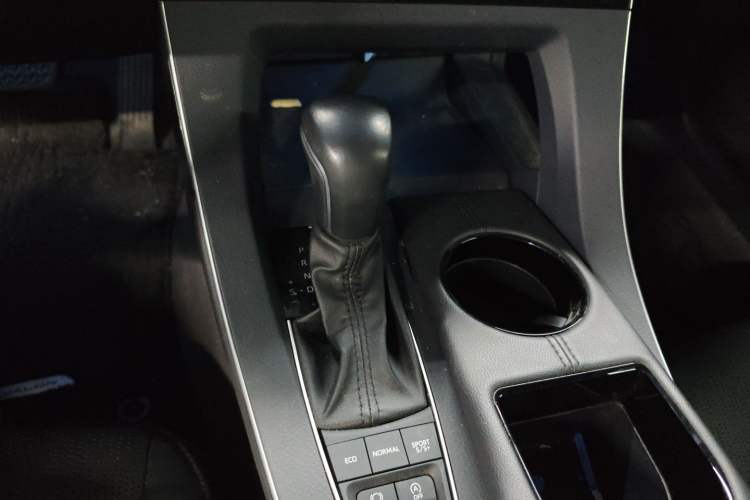 Used Toyota Avalon 2021 2.5L Luxury Edition
